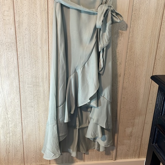 Silky Sage Midi Dress - Picture 2 of 7